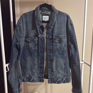 Goodfellow & Co Blue Lightweight Denim Jacket